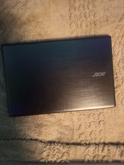 Ноутбук Aser aspire E5