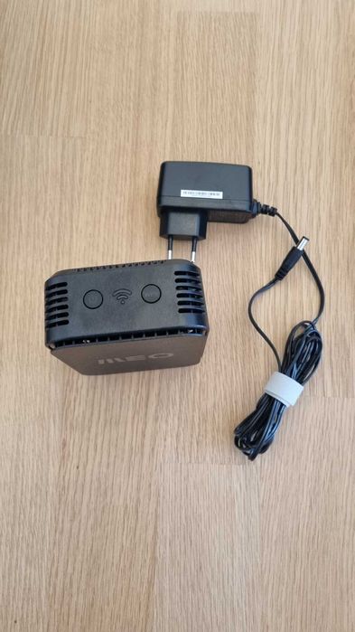 Wi-Fi Extender MEO 2150G (2.4 GHz + 5 GHz) - Novo