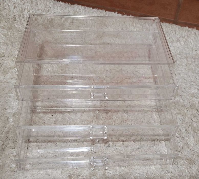 Caixa armazenamento em acrílico