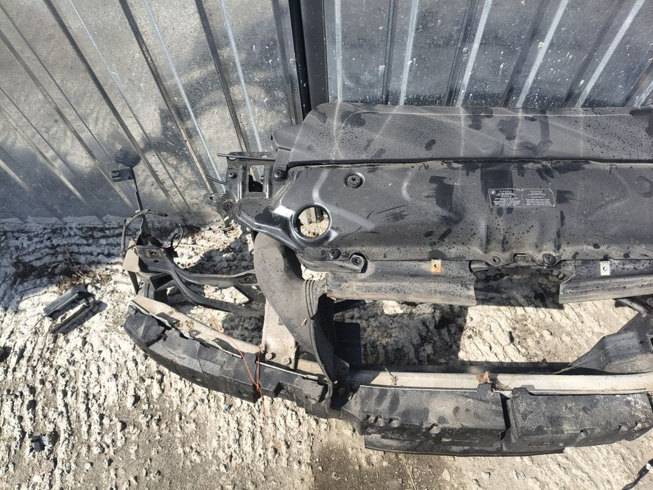 Pas przód BMW E60 E61 Kompletny Wersja M-pakiet Stan bdb Wysyłka