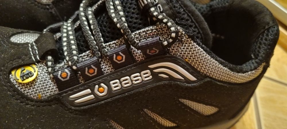 Obuwie robocze damskie