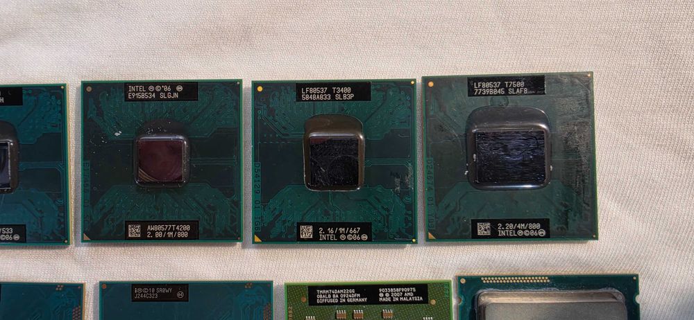 Processadores Vários Computadores Portáteis