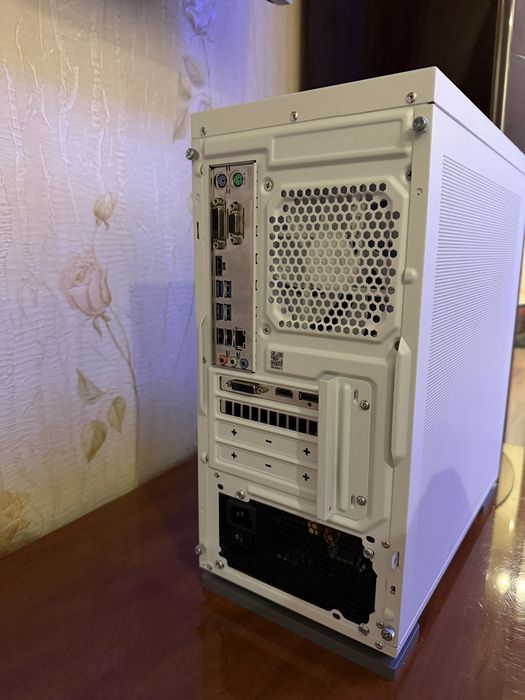 Продам білий ПК для дому та навчання | i5, SSD, Wi-Fi