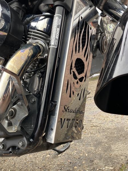 Osłona chłodnicy honda shadow vt750