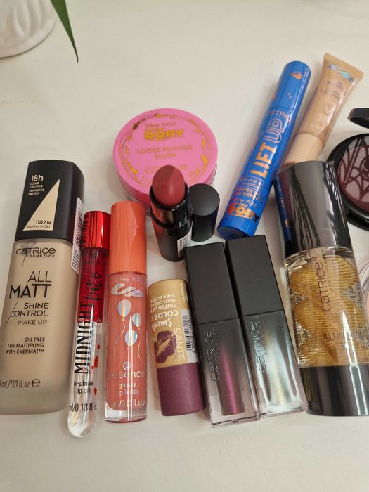 Zestaw Kosmetyków. Nowe!!!