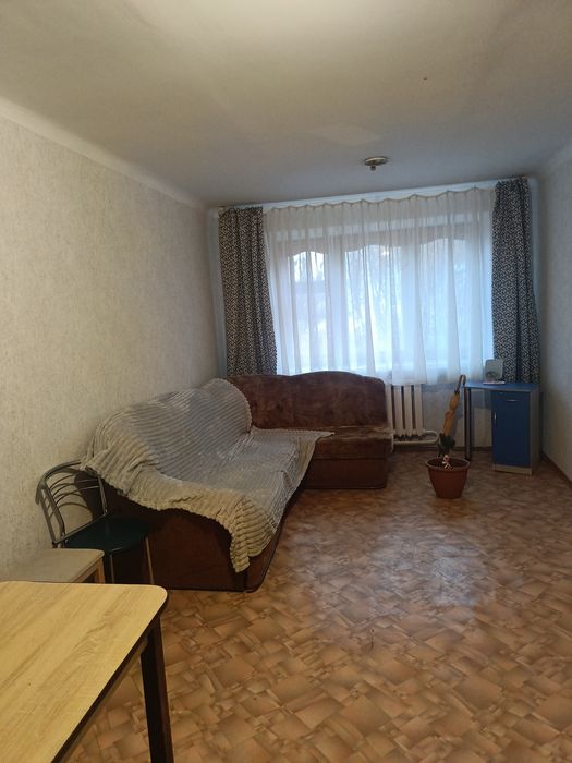 Оренда кімнати в гуртожитку у центрі