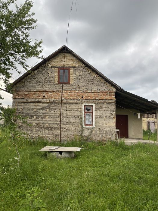 Продається будинок з великою земельною ділянкою!