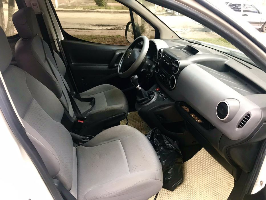 Сітроєн Берлінго 1.6 HDI  2011 рік