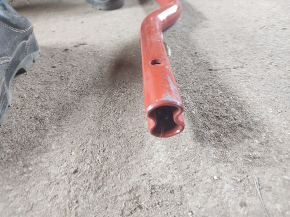 Ramię zgrabiarki Kuhn Ga prawe  K80.071.20