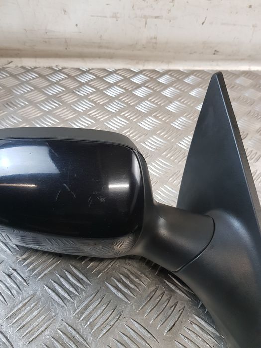 Lusterko Prawe 5Pin Opel Tigra B 06R- Europa K: Z2Hu