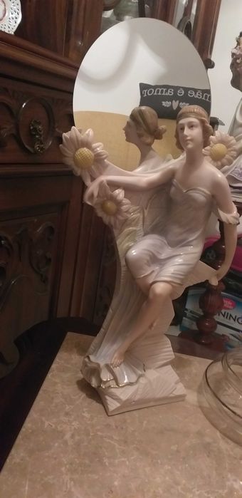 Estatueta decorativa marfinite