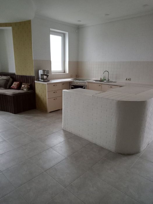 Продам будинок  терміново, торг.