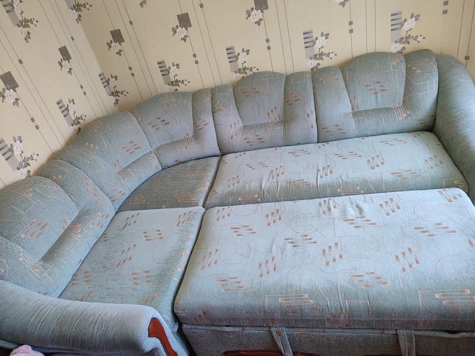 Продаю диван розкладний