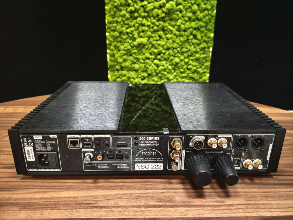 Przedwzmacniacz i odtwarzacz sieciowy (Streamer) Naim NSC-222