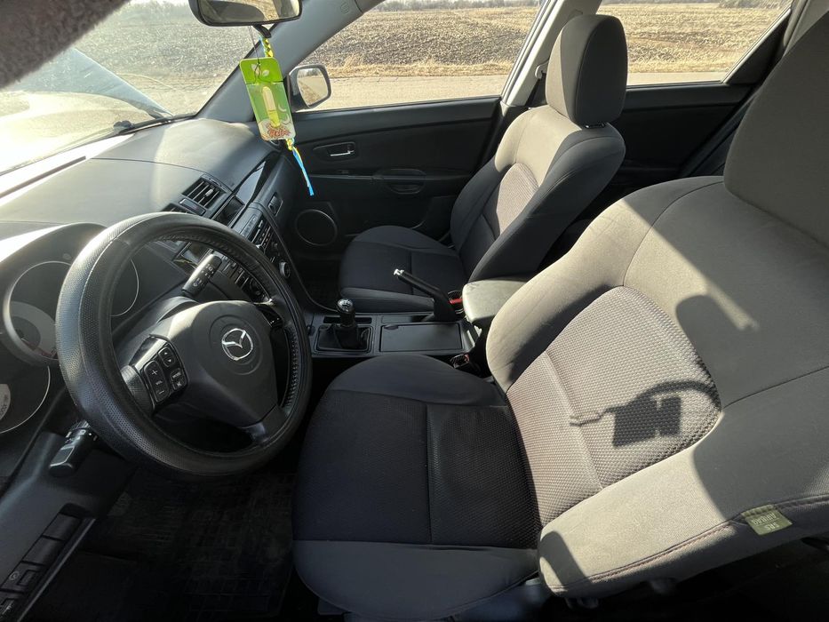 Продам сімейний автомобіль