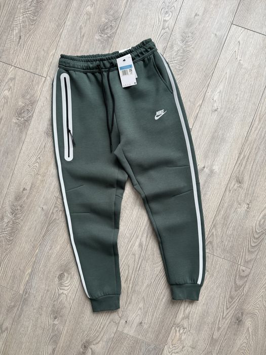 Штани Nike Tech Fleece Reflective 2026