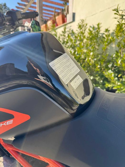 KTM Duke 125 - Acidentada
