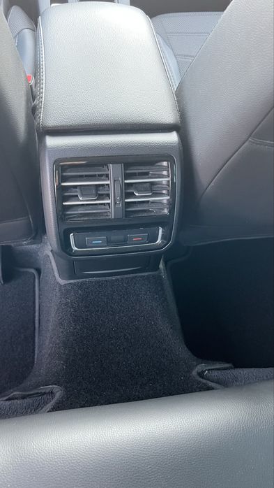 Продам Volkswagen Passat 2016