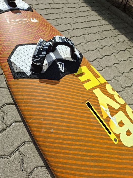 Deska windsurfingowa Fanatic Stubby 77