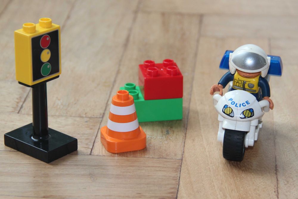 Duplo Polícia e Mota de Polícia, set 5679
