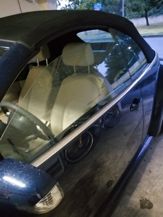 Volkswagen new beetle