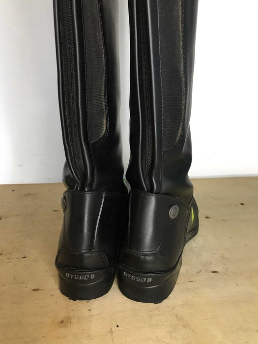 288.38. Oficerki Steeds Tender, roz: 38 Slim, łyd: 32-34cm, wys: 44cm