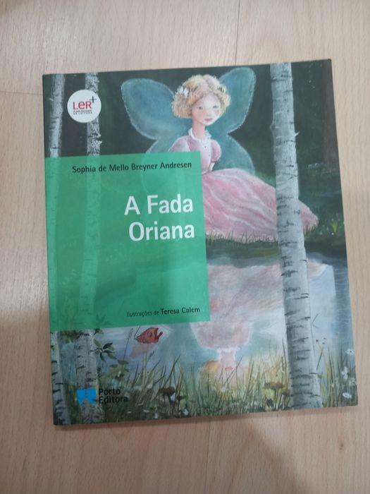 Livro "A Fada Oriana"
