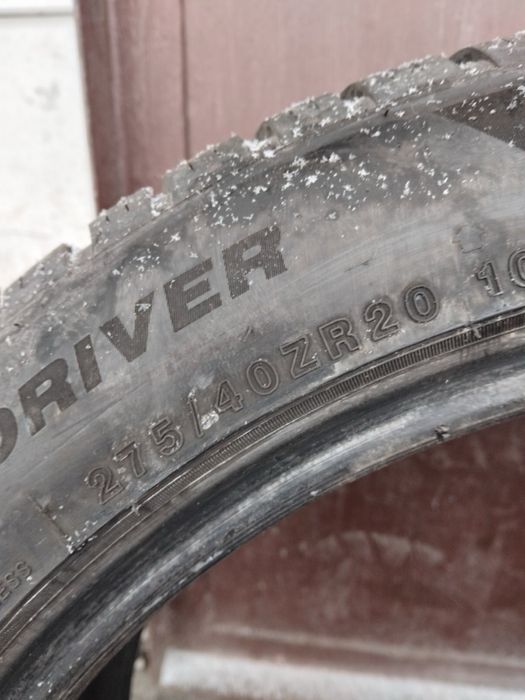 Резина Season Drive. 275/40/20 zr