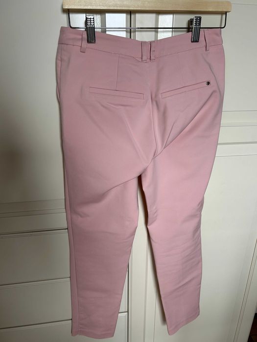 Spodnie damskie chinosy pudrowy róż Orsay M /38