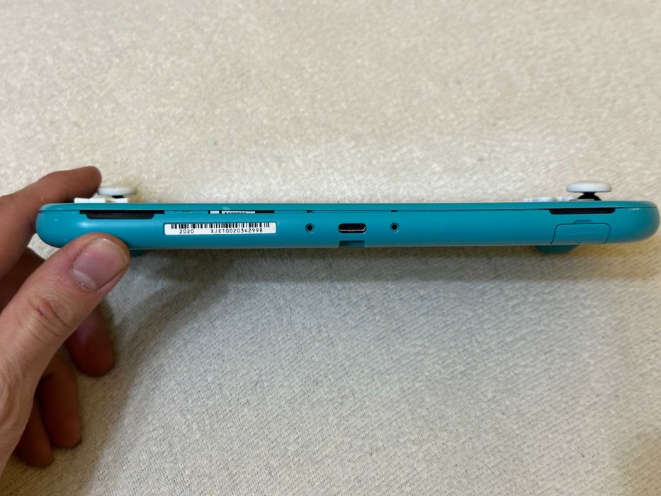 Konsola Nintendo Switch Lite Uszkodzona Zasilacz+Etui