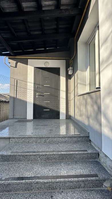 Продаж  будинку з капітальним ремонтом