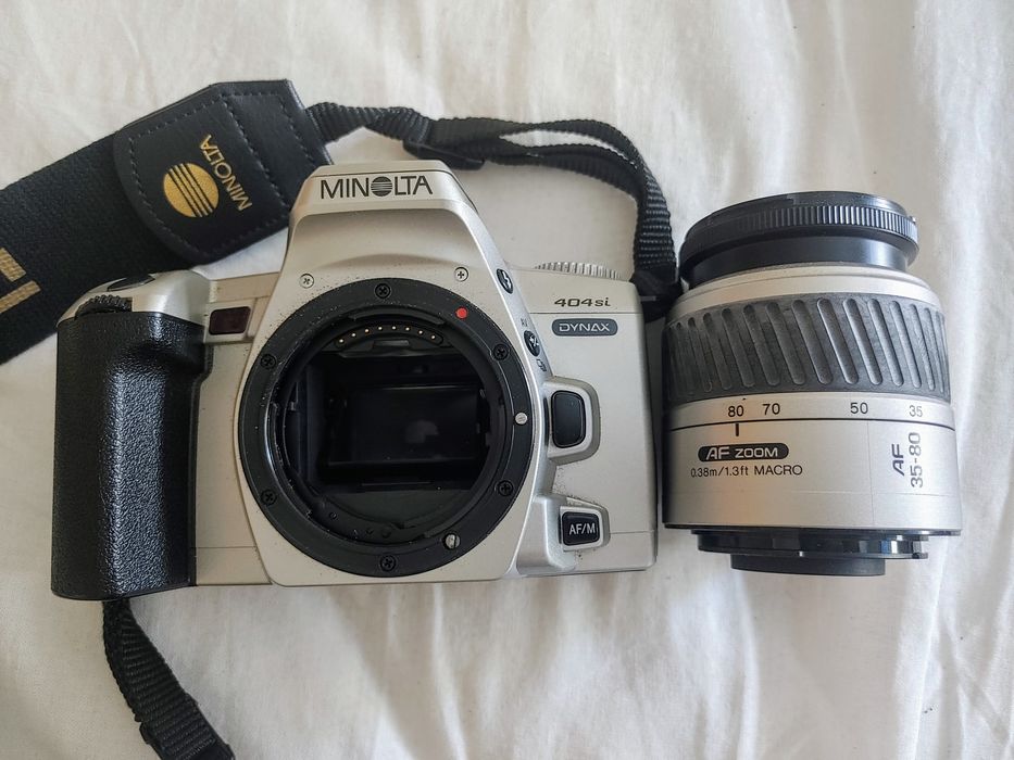 Máquina fotográfica Minolta