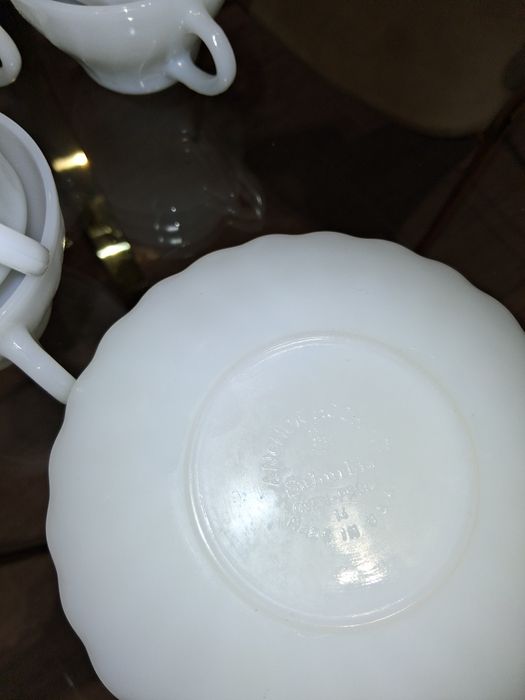 Lovely tea set.459820887620997122