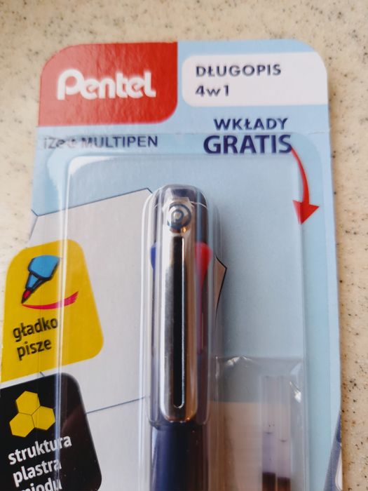 Długopis Pentel, cztery kolory, dwa wkłady gratis
