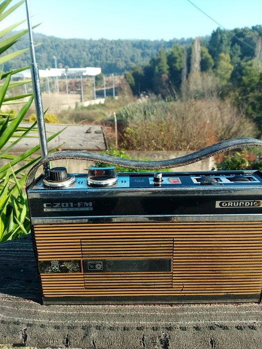 Radio portátil Grundig
