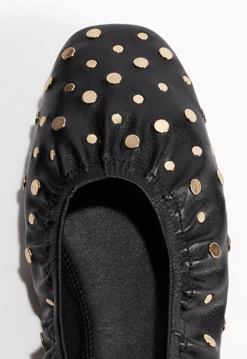 Baleriny H&M ze złotymi ćwiekami. Nowe, wyprzedane!