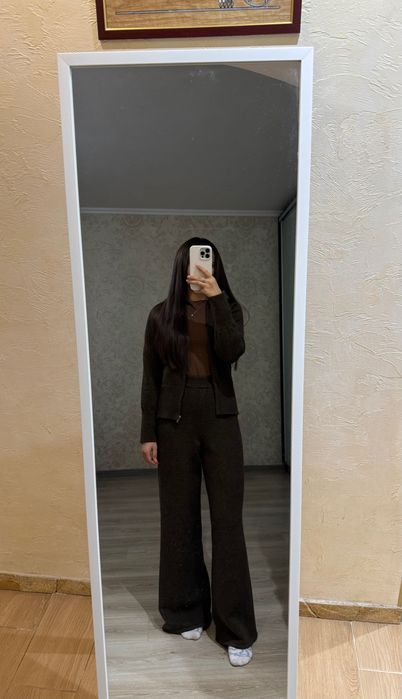 Вʼязаний теплий костюм новий