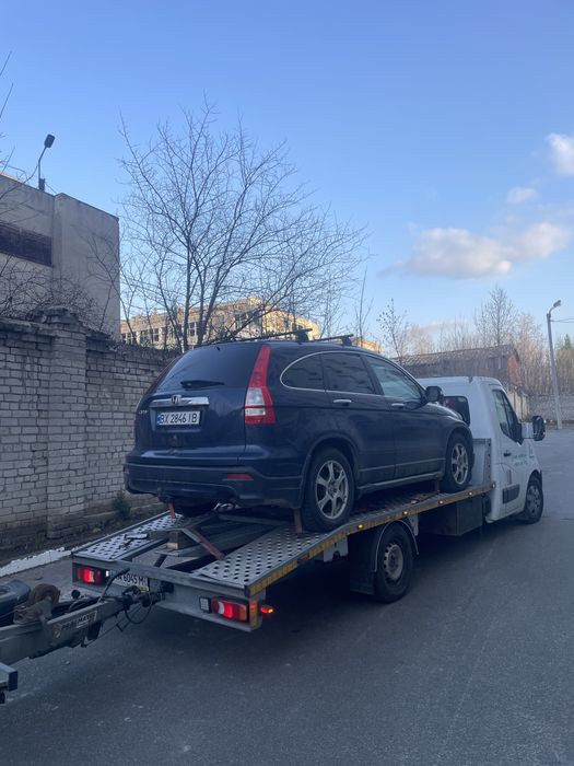 Послуги евакуатора 24/7 Ковель