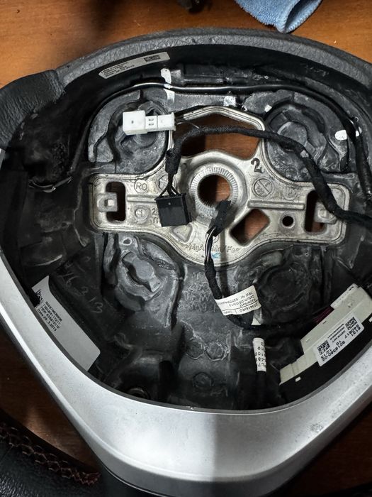 Продам кермо ( руль ) BMW F30 F32 F15 з підігрівом