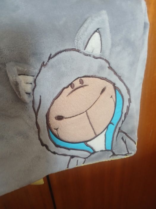 Bolsa cinza de pelinho
