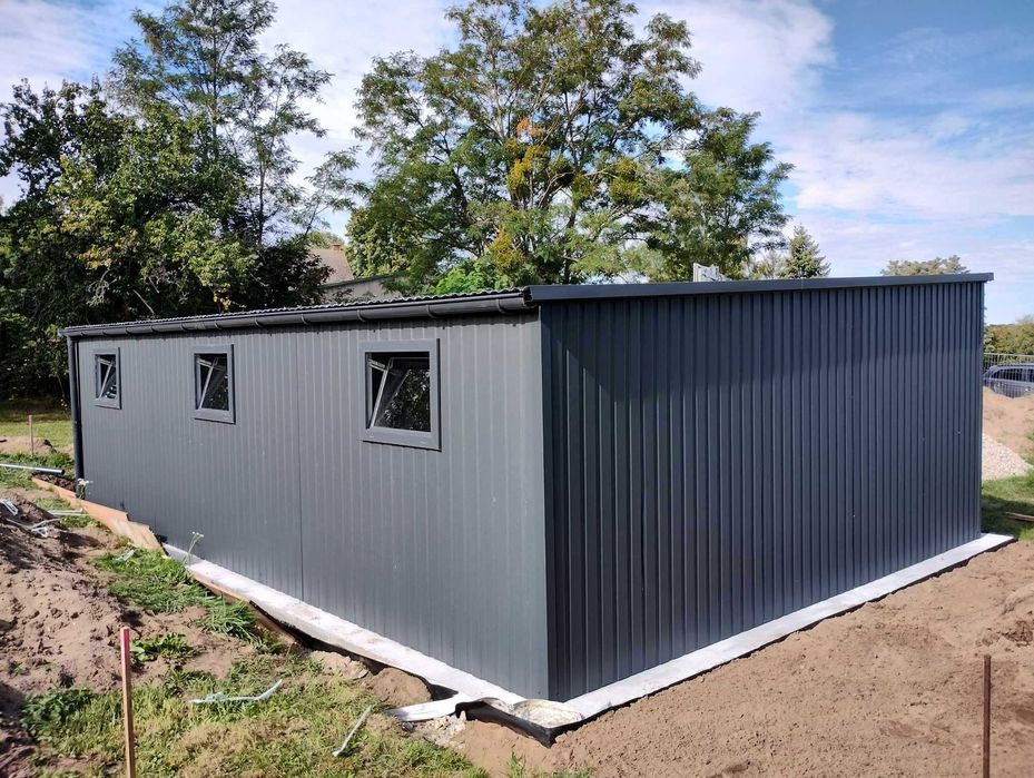 Garaż blaszany 7x6 Premium. Konstrukcja profil zamknięty .  Na wymiar