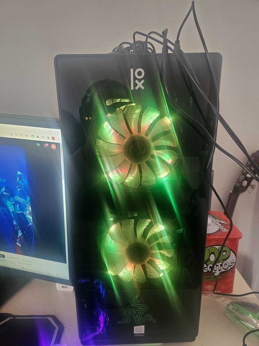 Tower PC in excellent condition, 1 year old64284483286275123