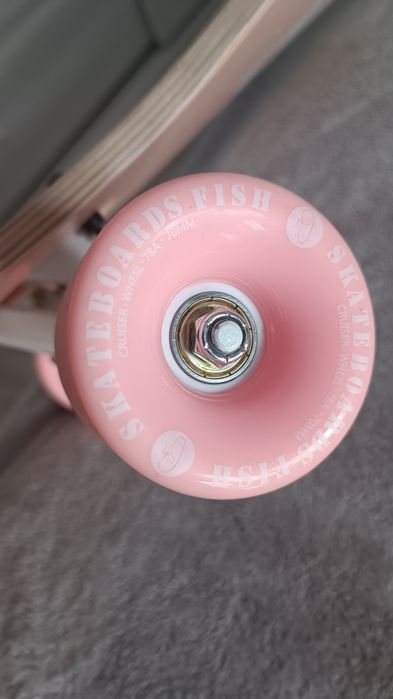 Wyjątkowy Longboard Fishskateboards