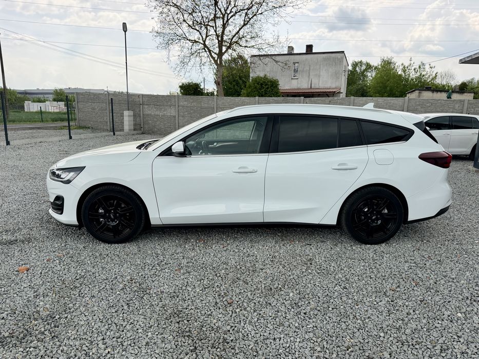 Ford Focus w Titanium X z 2022r 1.5 diesel / automat /nowy model !!
