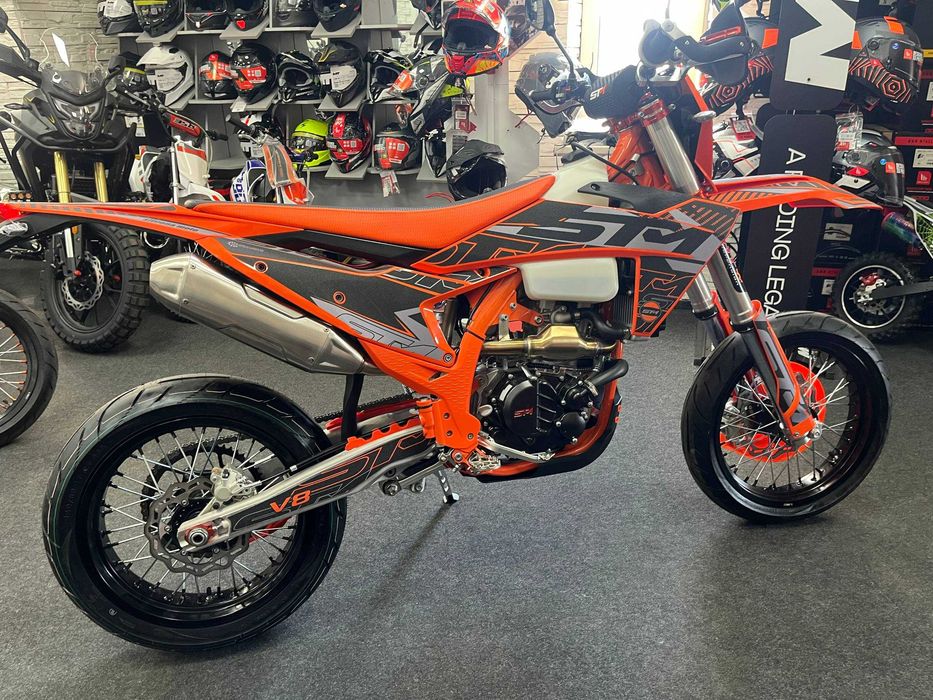 Мотоцикл STN V8 Motard В НАЯВНОСТІ !!!
