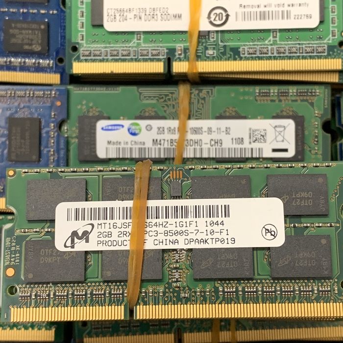 Оперативная память для ноутбука 2Gb DDR3 PC3 10600 1333MHz бу