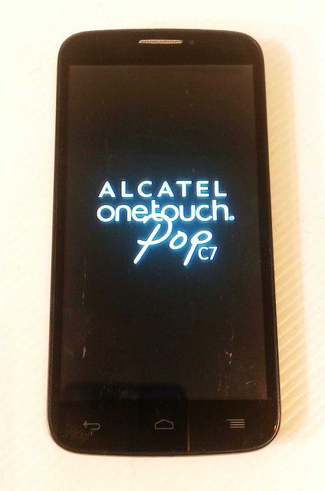 Telemóvel smartphone Alcatel One Touch Pop C7