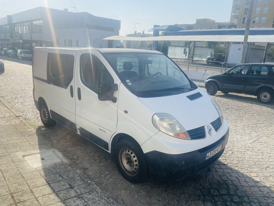 Renault trafic 2.0 dci (troco)