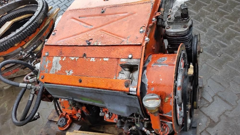 koparka atlas silnik deutz BF4L913 TURBO kompletny b.dobry liebherr
