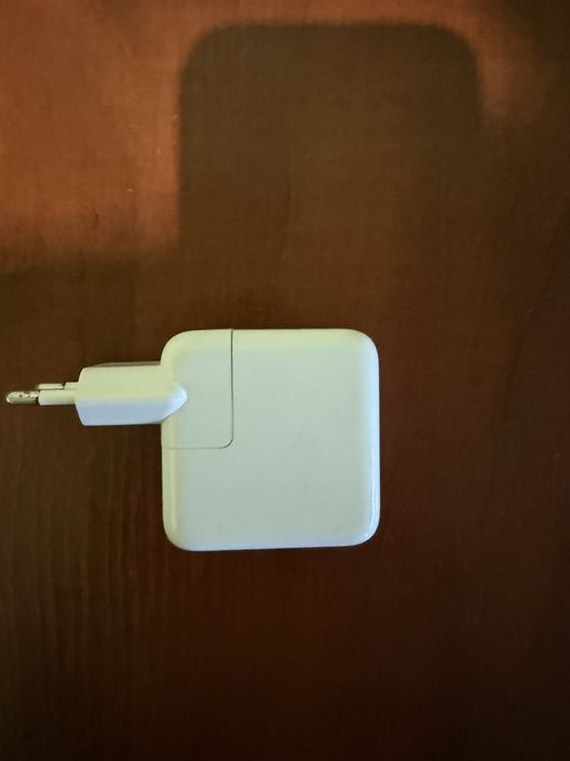 Оригинальный блок питания Apple 30W USB-C Power Adapter (A1882)